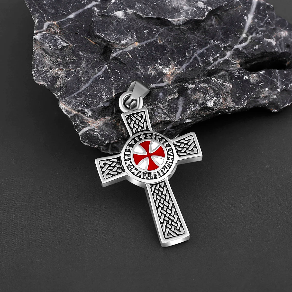 316L Stainless Steel Cross Shield Drop Red and White Rubber Men's Pendant Necklace Retro Cross Fashion Jewelry Wholesale