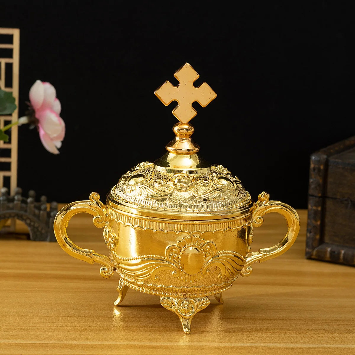 European zinc alloy hotel retro high-end storage dried fruit box household sugar bowl luxury metal hand-painted colorful lidded