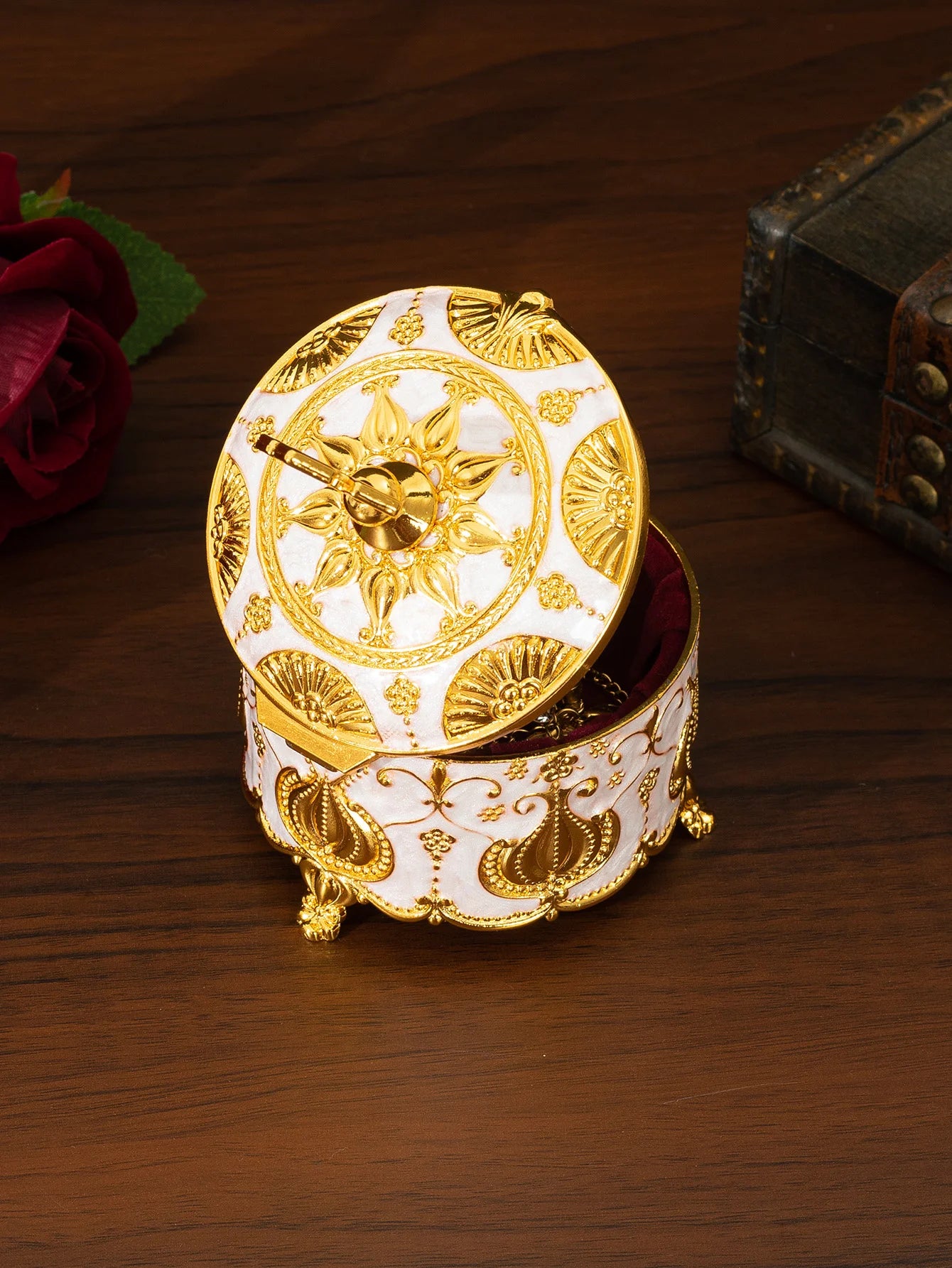 Cross rose jewelry box light luxury creative jewelry small color hand-painted jewelry box wedding decoration Valentine's Day rin