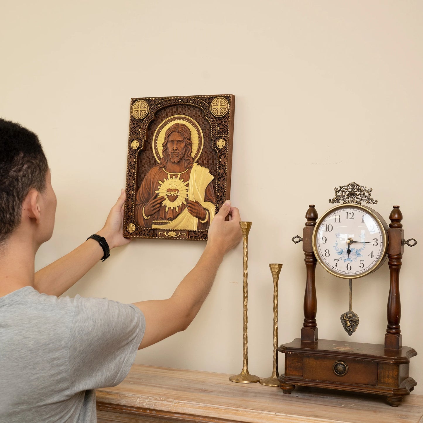 Sacred Heart of Jesus Catholic Jesus Statue Religious Wooden Plaque Wall Hanging Church Room Home and Decoration Christmas Gift